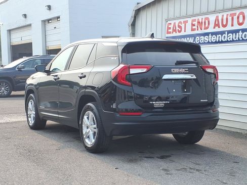 Used 2022 GMC Terrain SLE AWD/4WD image 3