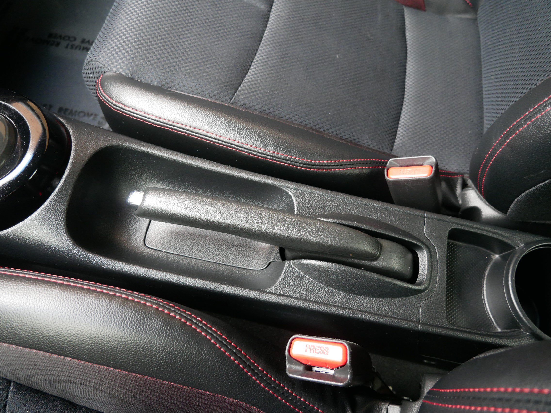 Used 2015 Honda CR-Z EX image 19