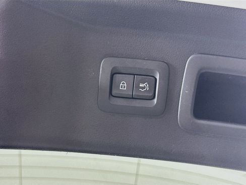 Used 2024 MAZDA CX-90 Plug-In Hybrid w/ Preferred AWD/4WD image 33