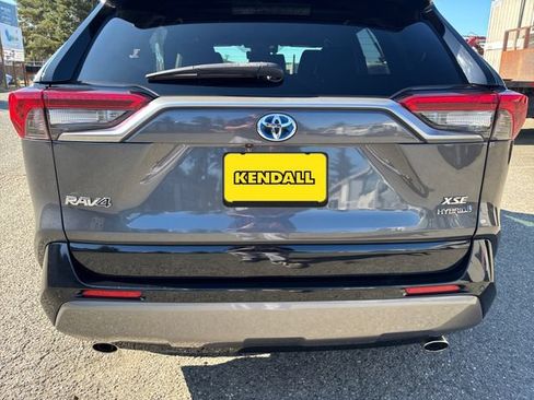 Used 2019 Toyota RAV4 XSE AWD/4WD image 27