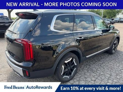 Used 2023 Kia Telluride S w/ S Sunroof Package AWD/4WD image 7