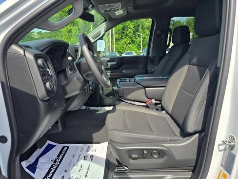 New 2026 Chevrolet Silverado 2500 Custom w/ Custom Value Package AWD/4WD image 9