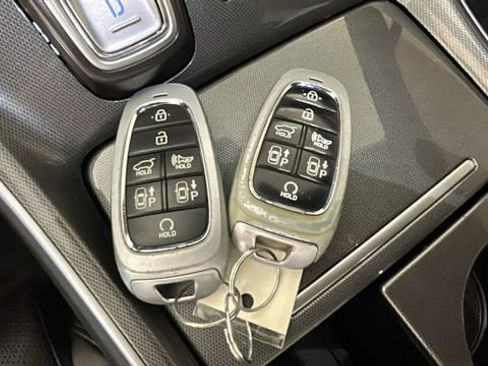 Used 2021 Hyundai Santa Fe Calligraphy AWD/4WD image 22