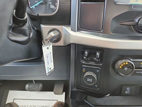 Used 2021 Ford F150 XLT AWD/4WD image 22