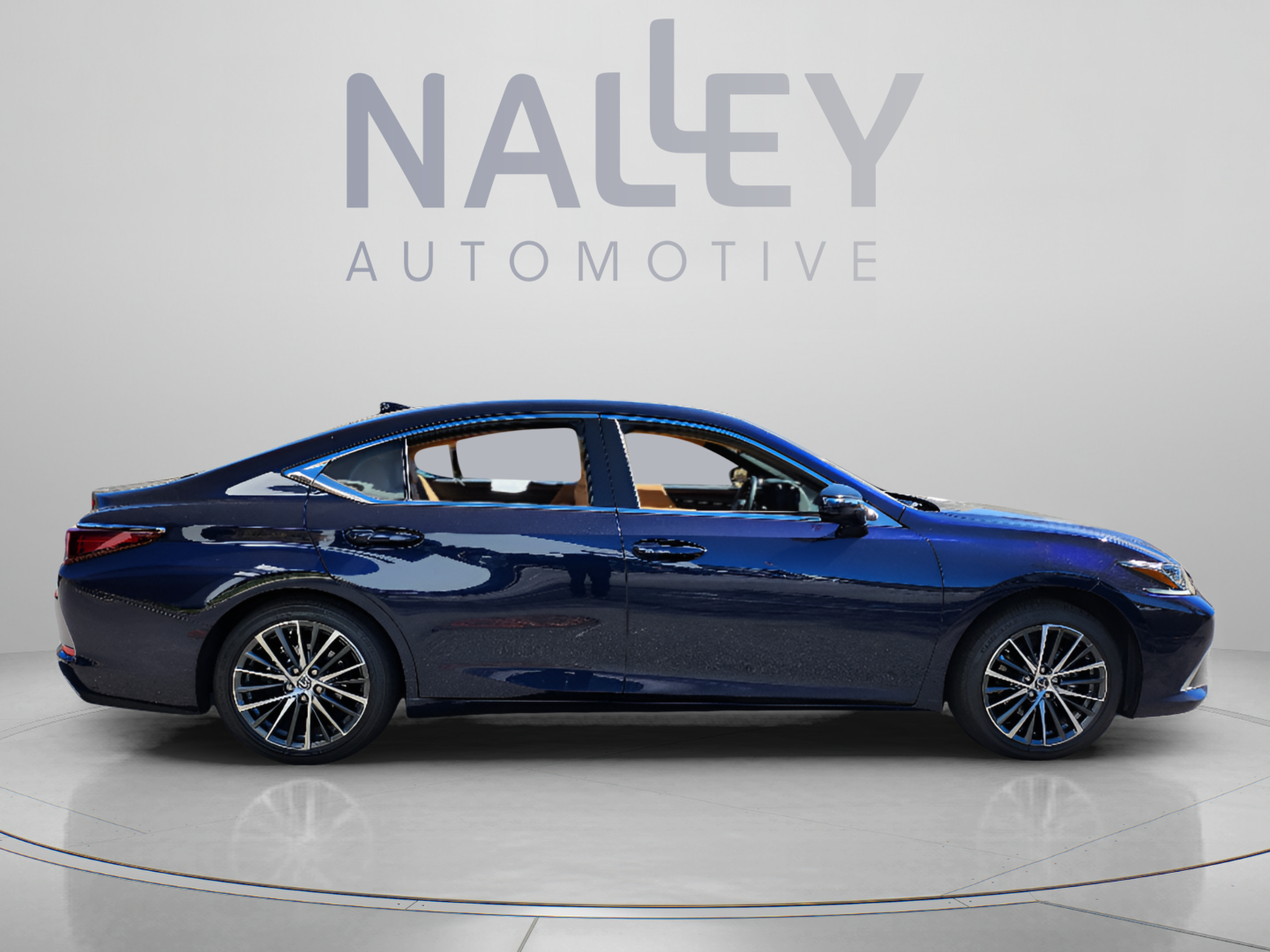 Certified 2025 Lexus ES 350 w/ Premium Package FWD image 5
