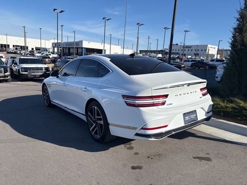 Used 2025 Genesis G80 2.5T Advanced image 5