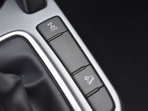 Certified 2024 Kia Seltos LX AWD/4WD image 30