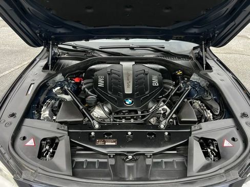 Used 2014 BMW 750Li xDrive image 45