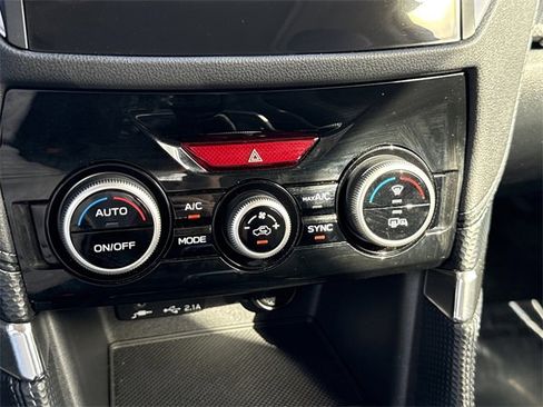 Certified 2024 Subaru Forester Limited image 22