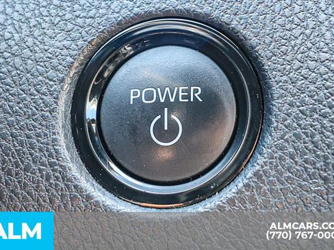 Used 2025 Toyota Camry SE image 47