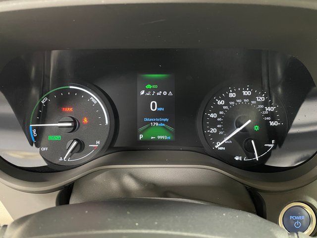 Used 2024 Toyota Sienna XLE w/ XLE Plus Package AWD/4WD image 15
