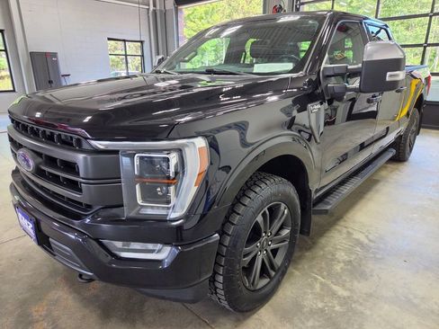 Used 2021 Ford F150 Lariat w/ Equipment Group 502A High AWD/4WD image 6