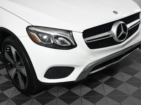 Used 2019 Mercedes-Benz GLC 300 4MATIC Coupe image 36