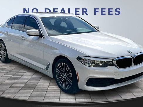 Used 2019 BMW 530i xDrive w/ Convenience Package image 3