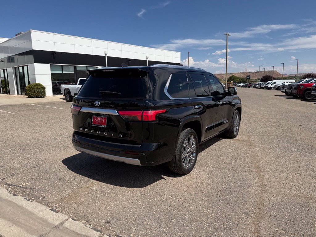 Used 2024 Toyota Sequoia Capstone AWD/4WD image 4