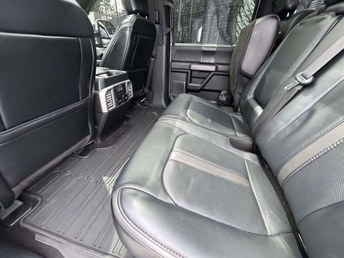 Used 2019 Ford F150 Platinum w/ Equipment Group 701A Luxury AWD/4WD image 12