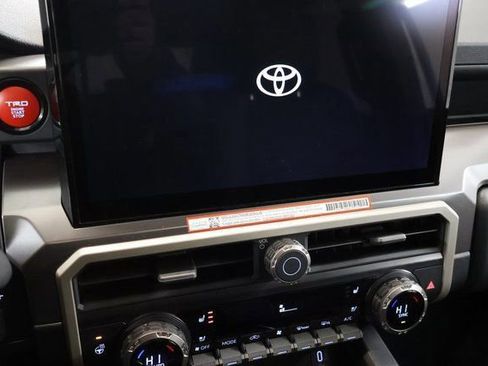 New 2025 Toyota Tacoma TRD Off-Road AWD/4WD image 19