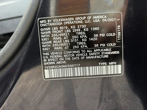 Used 2021 Volkswagen Atlas SEL R-Line AWD/4WD image 27