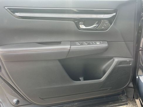 Used 2024 Honda CR-V Sport Touring image 3