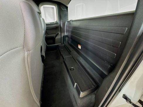 Certified 2022 Toyota Tacoma SR image 17