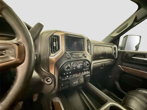 Used 2022 Chevrolet Silverado 3500 High Country AWD/4WD image 10