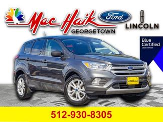 Used 2019 Ford Escape SE video 1