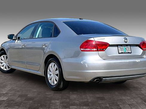 Used 2013 Volkswagen Passat 2.5 S FWD image 13