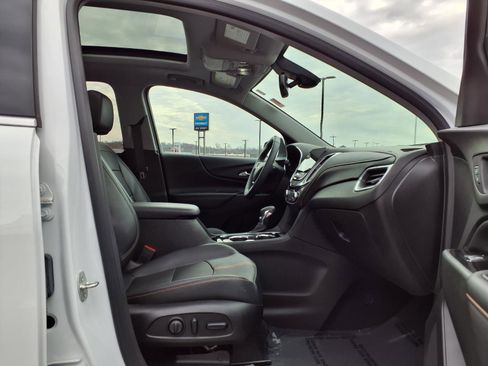 Used 2023 Chevrolet Equinox Premier image 29