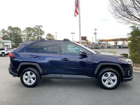 Certified 2021 Toyota RAV4 XLE image 9