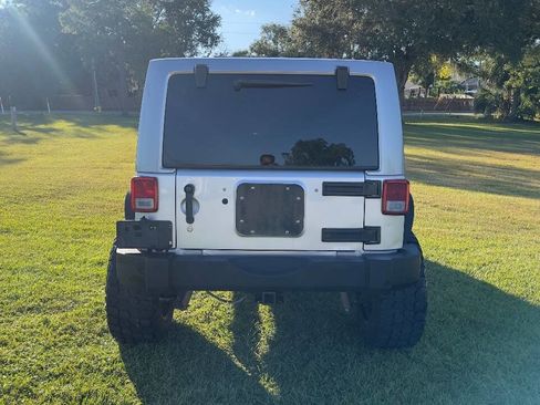 Used 2011 Jeep Wrangler Unlimited Sport image 7