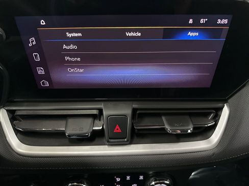 Used 2024 Chevrolet TrailBlazer LS image 31