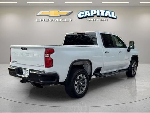 Used 2025 Chevrolet Silverado 2500 Custom w/ Custom Value Package AWD/4WD image 5