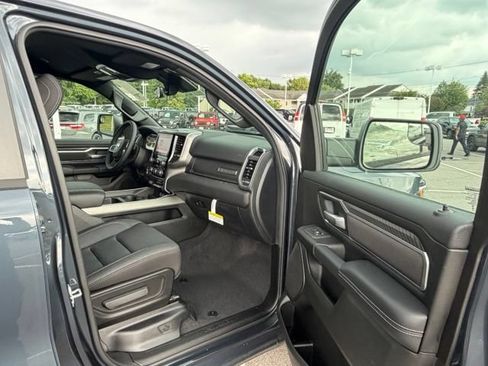 New 2026 RAM 1500 Big Horn AWD/4WD image 29