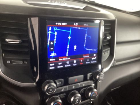 Used 2021 RAM 1500 Big Horn image 28