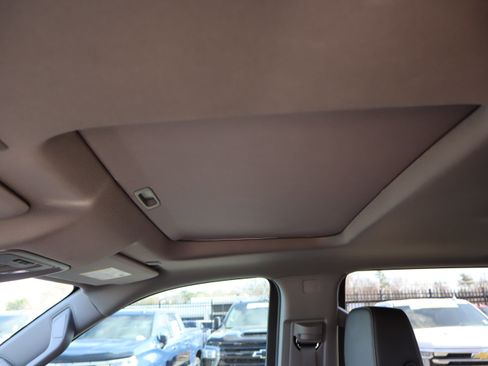 Certified 2025 Chevrolet Silverado 1500 LTZ w/ LTZ Premium Package image 19