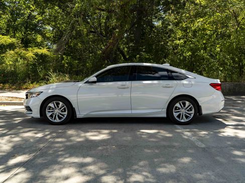 Used 2019 Honda Accord LX image 6