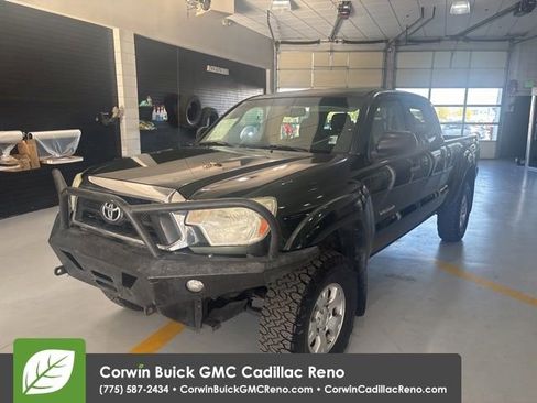 Used 2013 Toyota Tacoma 4x4 Double Cab w/ SR5 Pkg image 1