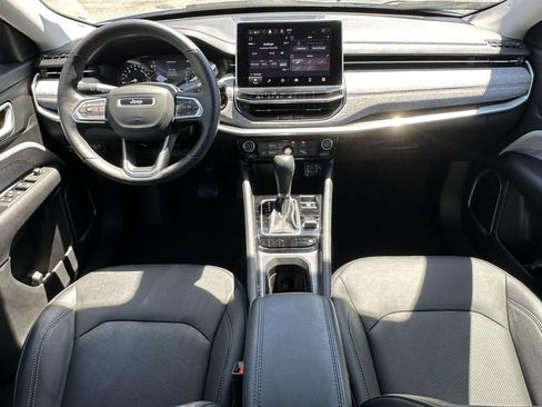 Used 2022 Jeep Compass Latitude AWD/4WD image 14