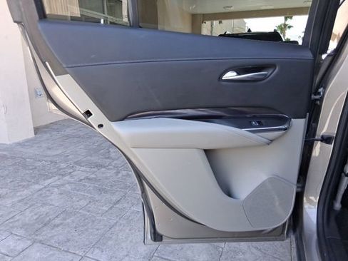 Used 2023 Cadillac XT4 Luxury FWD image 15