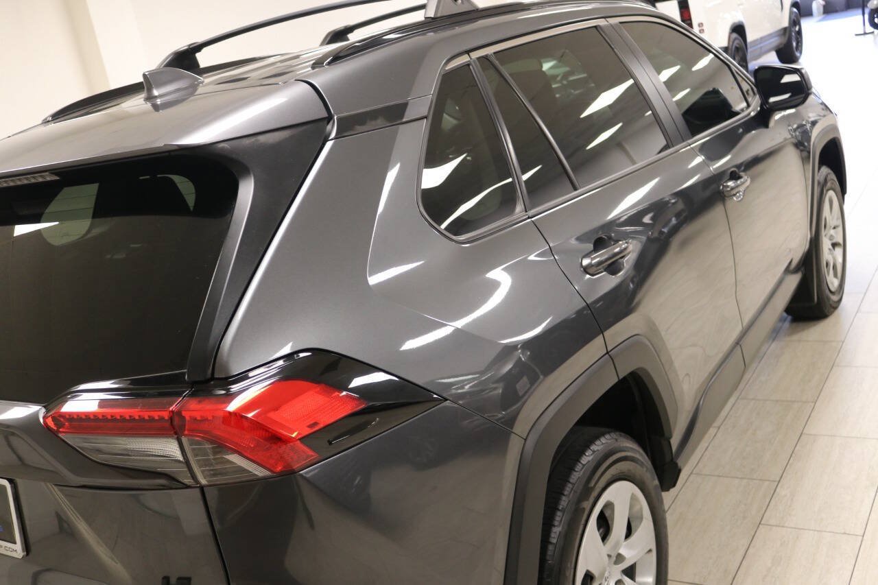 Used 2020 Toyota RAV4 LE w/ Carpet Mat Package AWD/4WD image 96