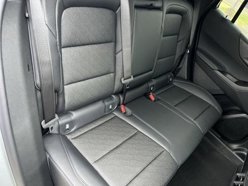 New 2026 Chevrolet Equinox LT w/ Convenience Package II FWD image 27