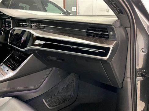 Used 2023 Audi A6 Premium Plus w/ Premium Plus Package image 17