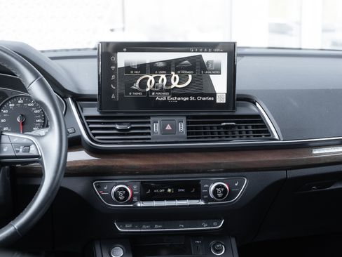 Certified 2023 Audi Q5 2.0T Premium w/ Convenience Package image 13