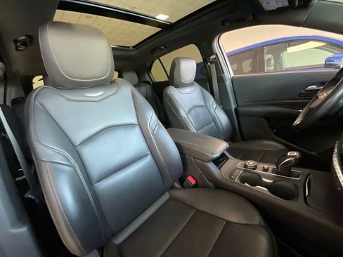 Used 2019 Cadillac XT4 Sport FWD image 21