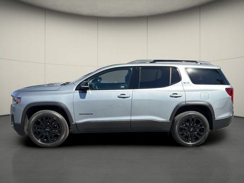 Used 2023 GMC Acadia SLE w/ Elevation Edition FWD image 4