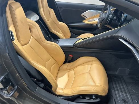 Used 2021 Chevrolet Corvette Stingray Preferred Cpe w/ Z51 Performance Package image 13