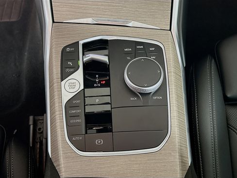 Used 2025 BMW 330i xDrive Sedan image 24