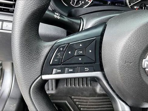 Used 2023 Nissan Altima 2.5 SV image 10