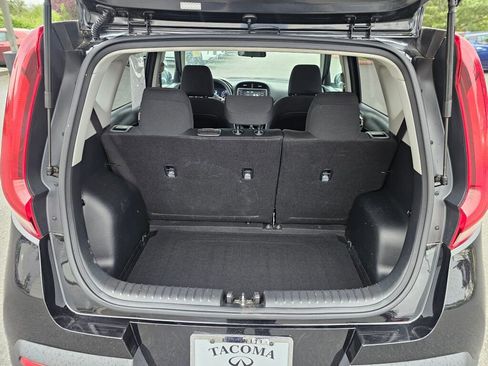 Used 2021 Kia Soul LX FWD image 18