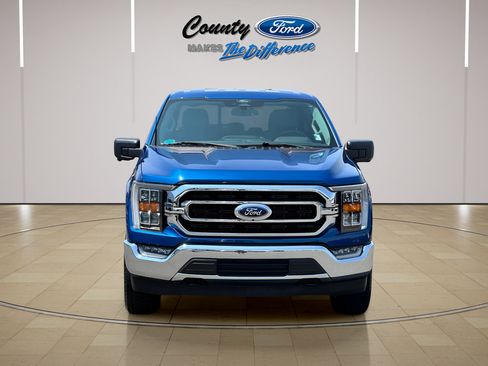 Used 2022 Ford F150 XLT w/ Equipment Group 302A High AWD/4WD image 4